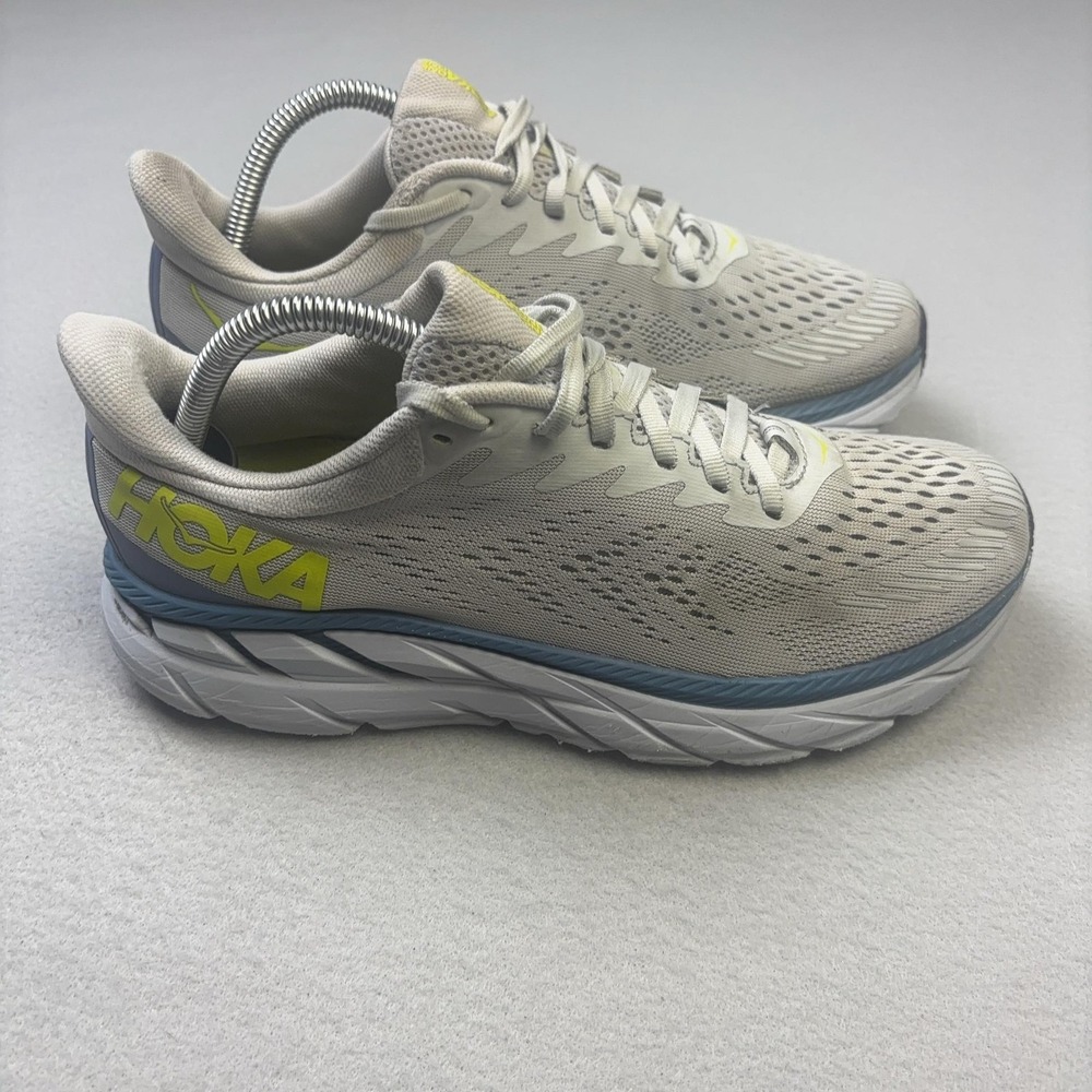 Hoka One One Clifton 7 Running Shoes Womens Size 9.5 Gray Cushioned Sneakers